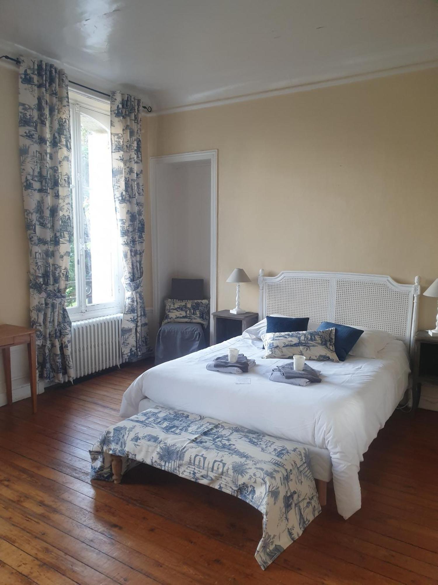 Chateau De Surville Surville  Habitación foto